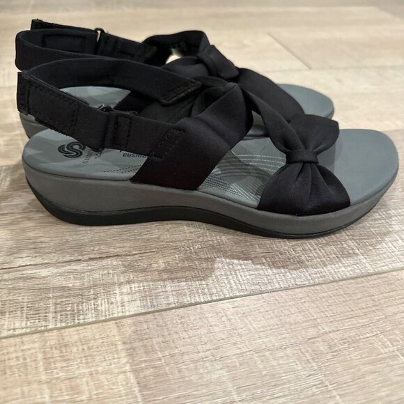 CLOUDSTEPPERS BY CLARKS CUSHION WOMENS BLACK COMFORT SANDALS 9M - Picture 10 of 10